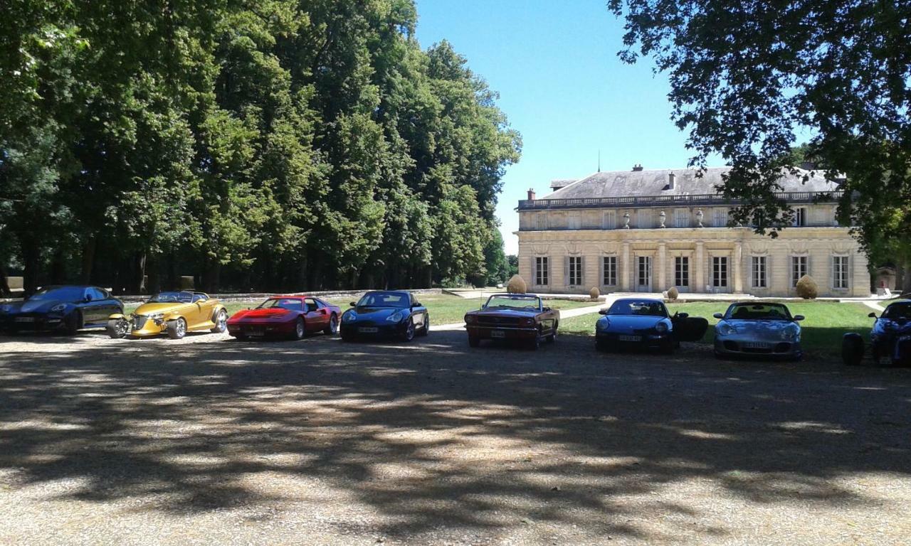 Le Chateau De Bressey & Son Orangerie Exterior photo