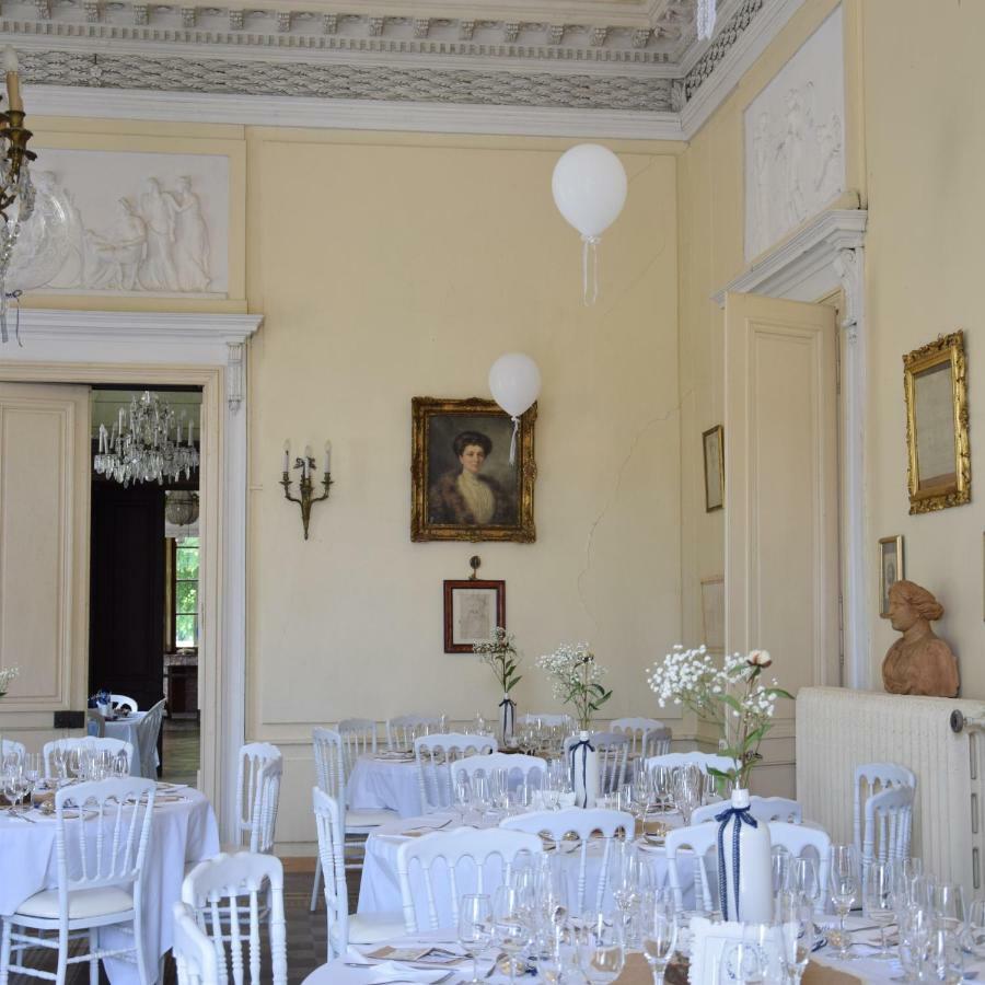 Le Chateau De Bressey & Son Orangerie Exterior photo
